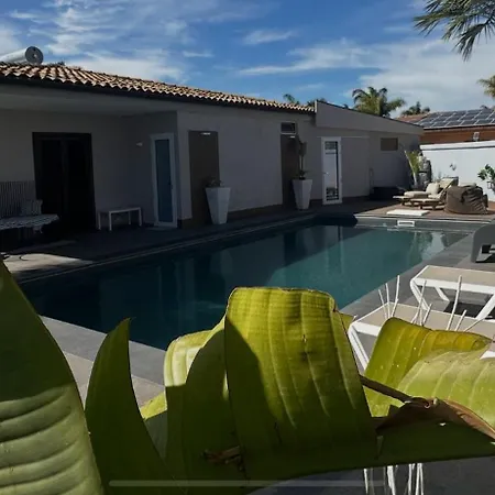 וילה Sabri סן לאונה